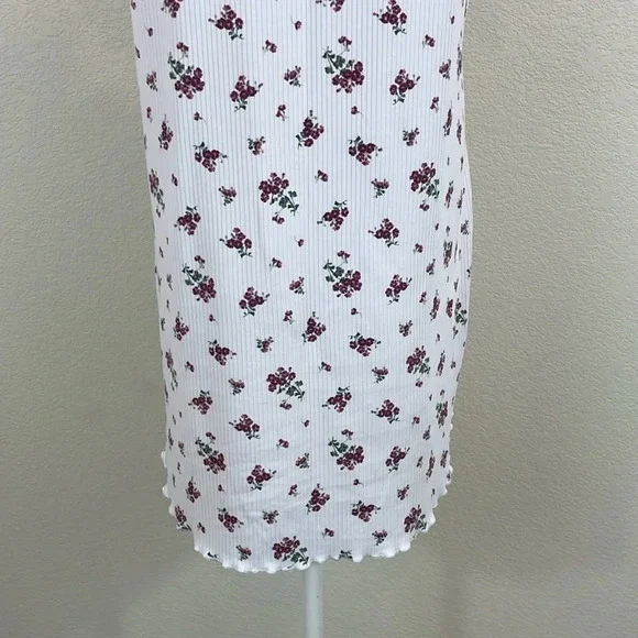 Laura Ashley purple white floral nightgown size large - Picture 6 of 10